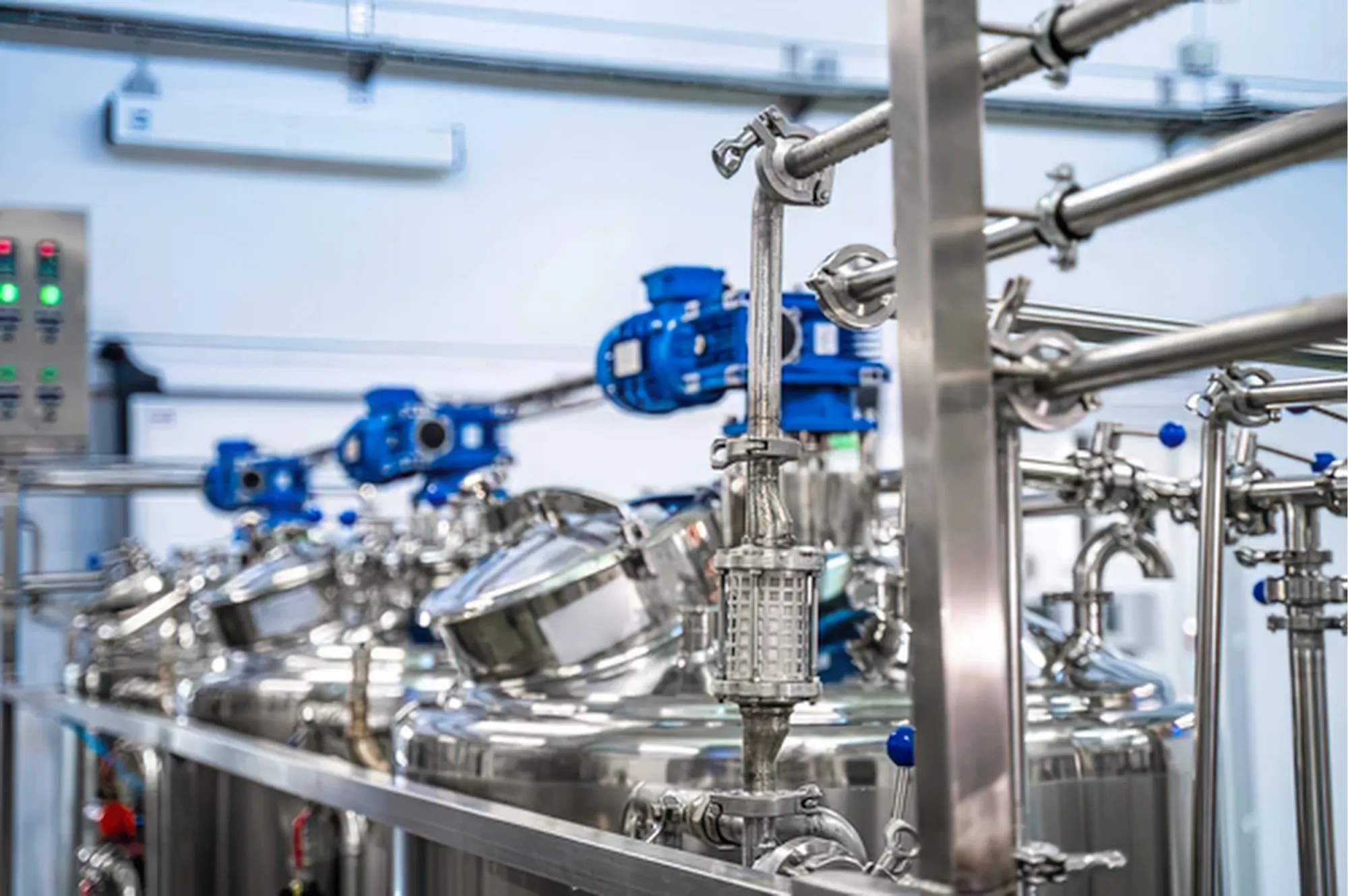 Sanitary stainless steel piping skid with its valves